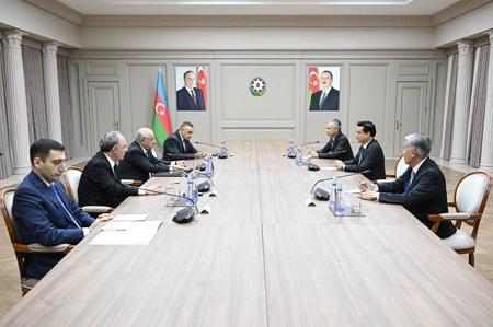 Azerbaijani PM meets with Prosecutor General of Laos