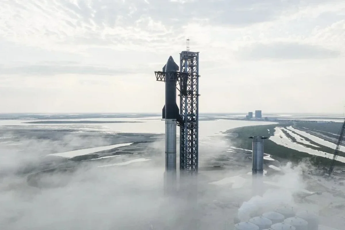 SpaceX запустила ракету Falcon 9 со спутниками для нужд разведки США
