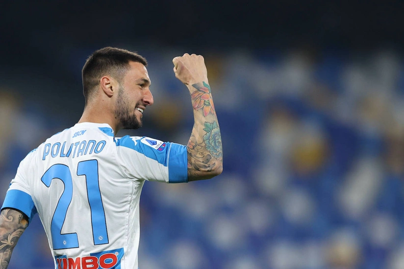 Napoli İtaliya millisinin üzvü ilə müqavilə müddətini uzadıb