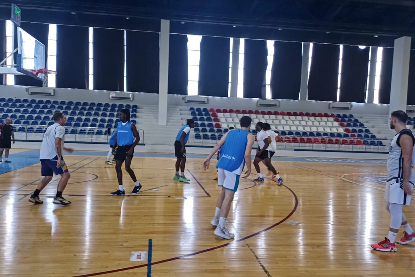 Azərbaycan Basketbol Liqasında çıxış edən klublar yoxlama oyununda üz-üzə gəliblər
