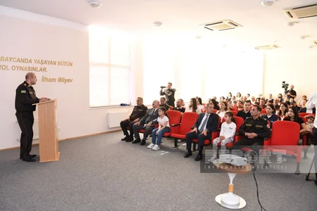 FHN Sığınacaq və Sosial Reabilitasiya Müəssisəsində təlim keçirib