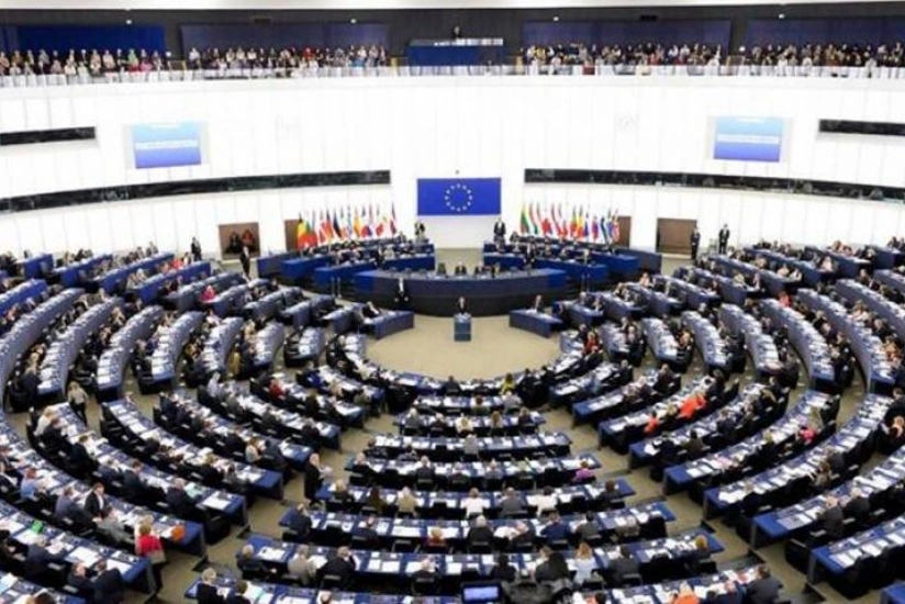 Комитет Европарламента проголосовал против лишения иммунитета депутатов по запросу Венгрии