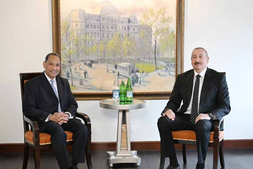 President Ilham Aliyev meets with Senior Vice President of US Chamber of Commerce in New York