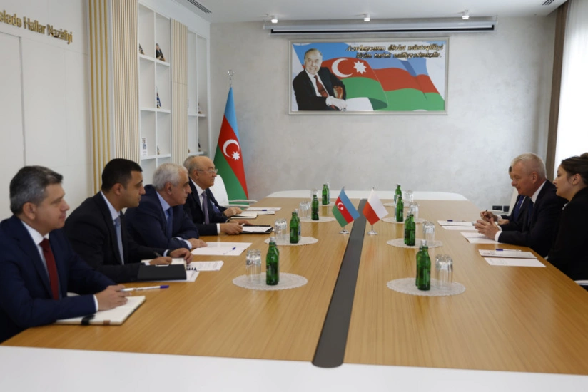 Kəmaləddin Heydərov Polşanın Azərbaycandakı səfiri ilə görüşüb