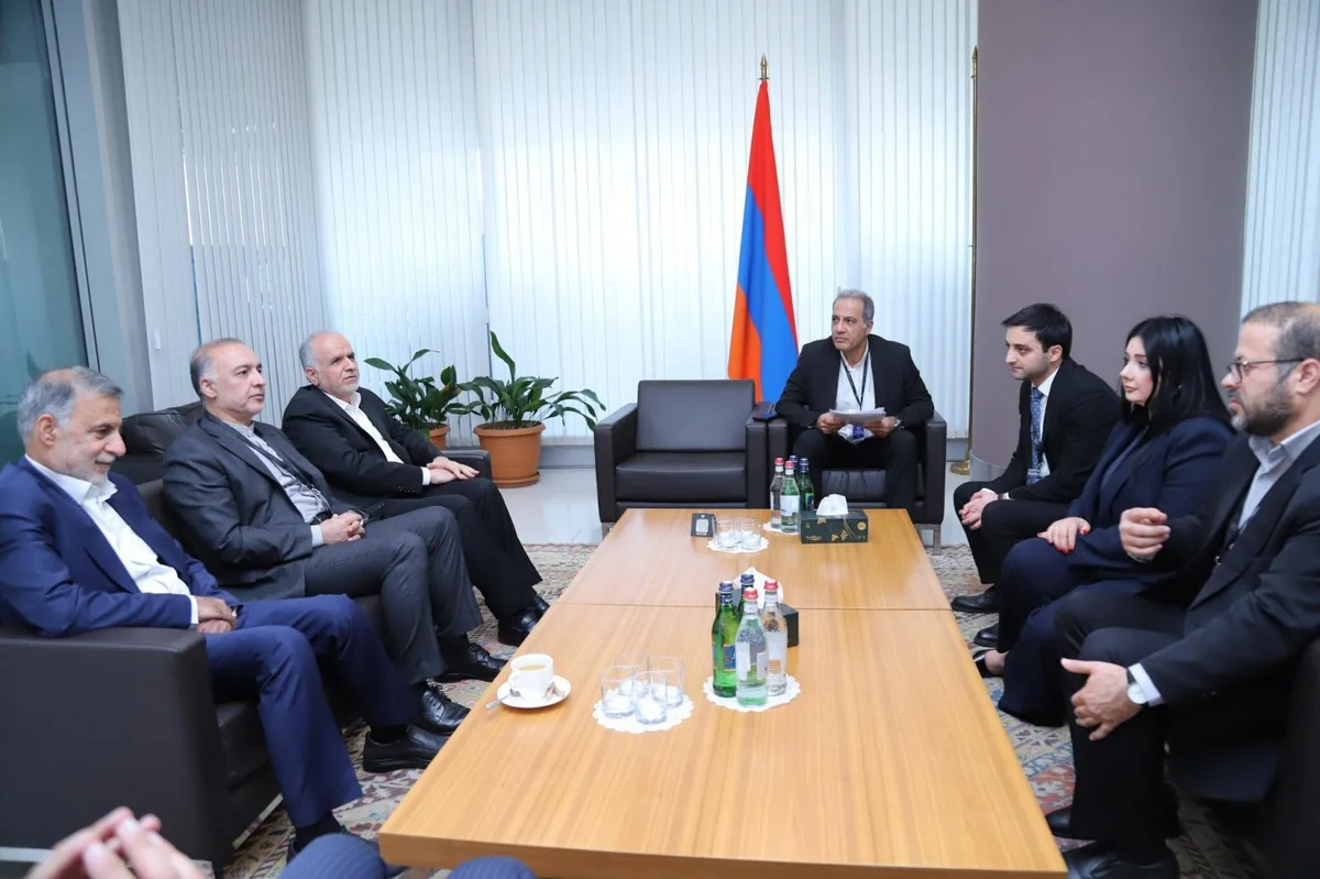 Armenian, Iranian justice ministers discuss Baku-Yerevan peace process
