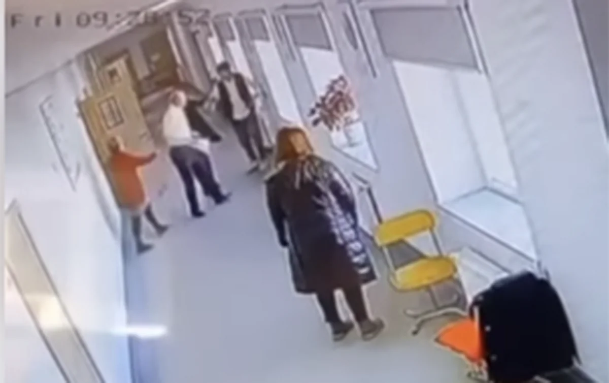 Lənkəranda şagird və xadiməyə fiziki şiddət göstərən məktəbin nümayəndəsi işdən çıxarılıb