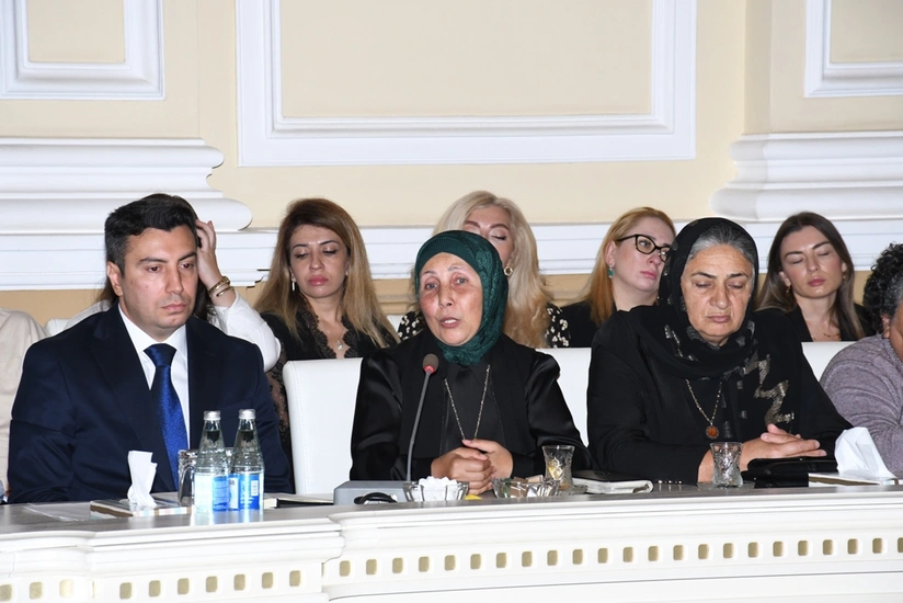 Bakı Şəhər İcra Hakimiyyətində şəhid ailələri ilə görüş keçirilib