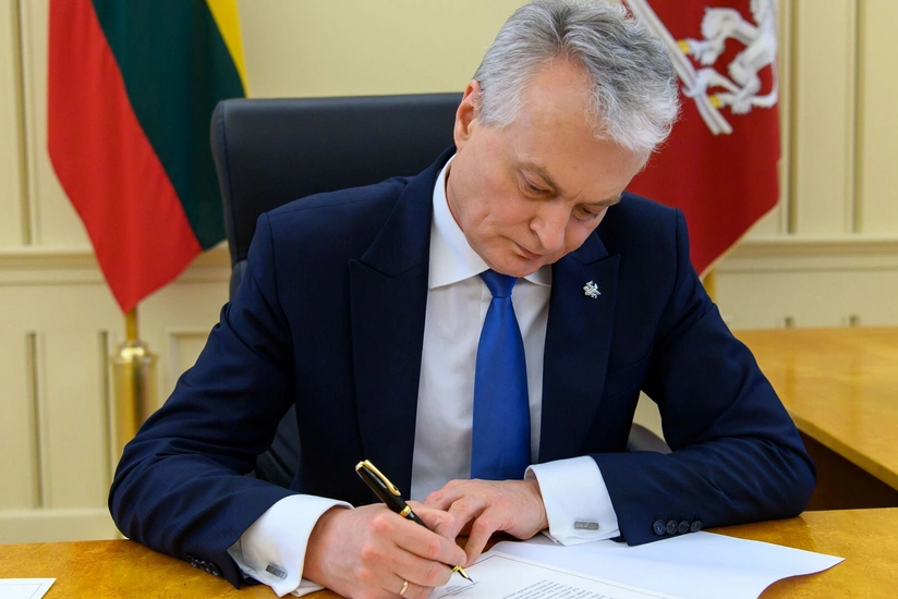 Президент Литвы утвердил состав нового правительства
