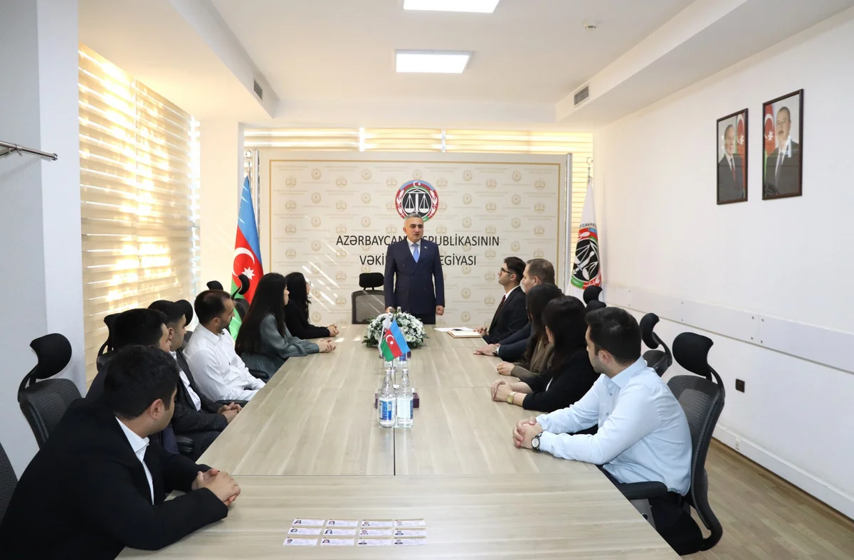 Anar Bağırov işə yeni qəbul edilən vəkil köməkçiləri ilə görüş keçirib
