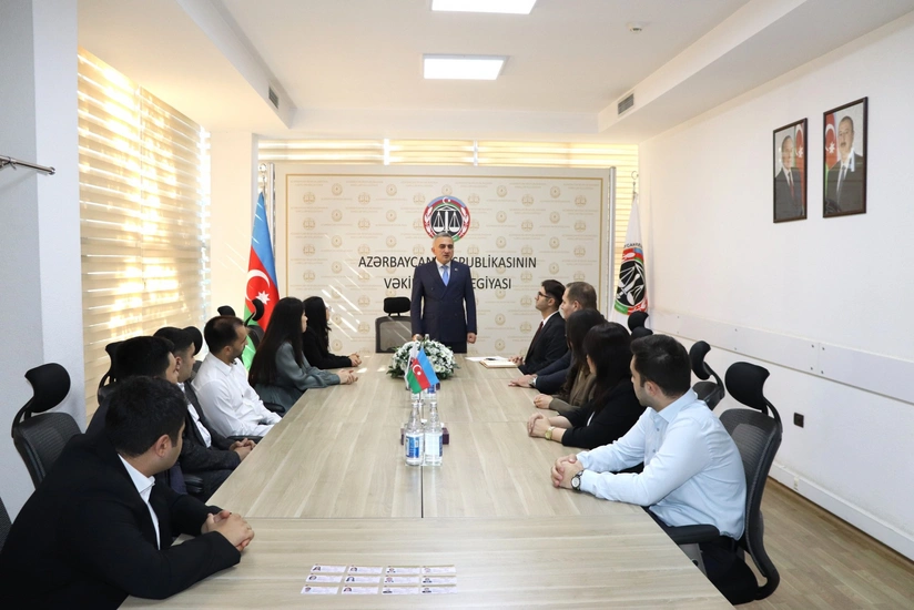 Anar Bağırov işə yeni qəbul edilən vəkil köməkçiləri ilə görüş keçirib