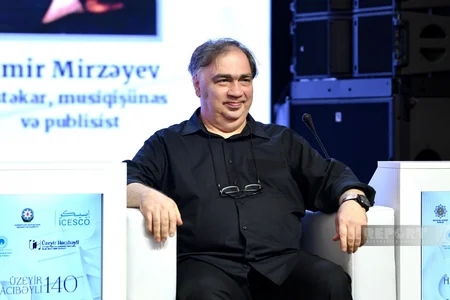 Üzeyir Hacıbəylinin irsi: Keçmişdən bu günə adlı Beynəlxalq Forumda panel müzakirə keçirilib