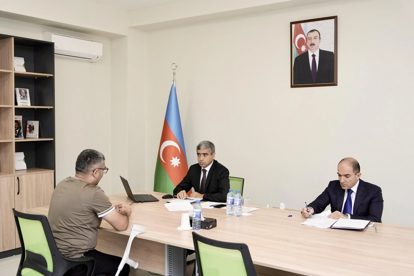 Anar Əliyev Bərdədə vətəndaşları qəbul edib
