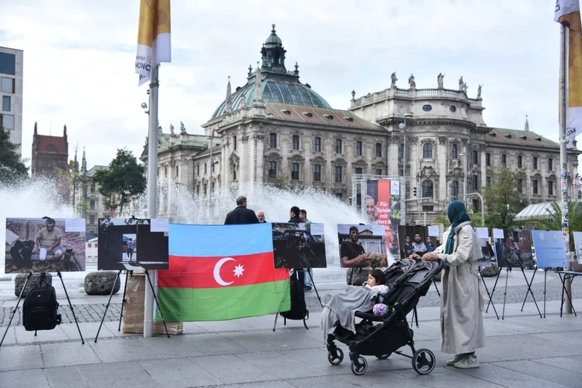 Münhendə Azərbaycanın mina qurbanlarına dair fotosərgi açılıb