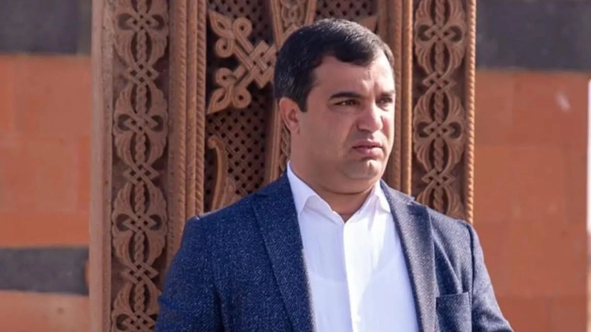 В Армении задержали второго подозреваемого в связи с убийством главы общины Паракар