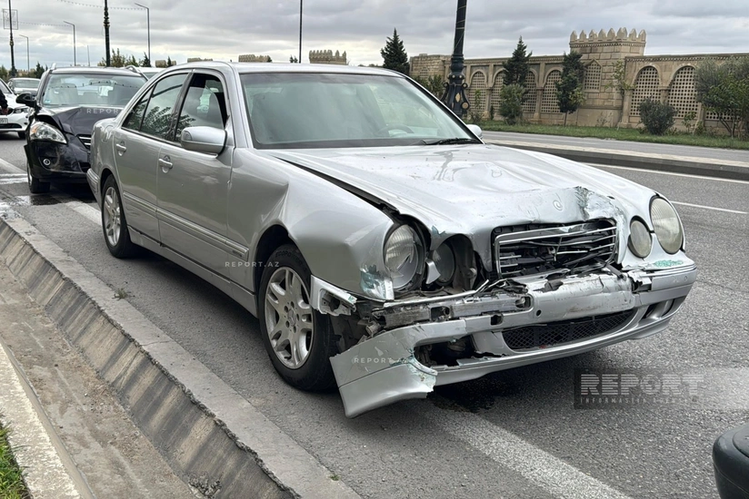 Sumqayıtda zəncirvari yol qəzası olub, 4 avtomobilə ziyan dəyib