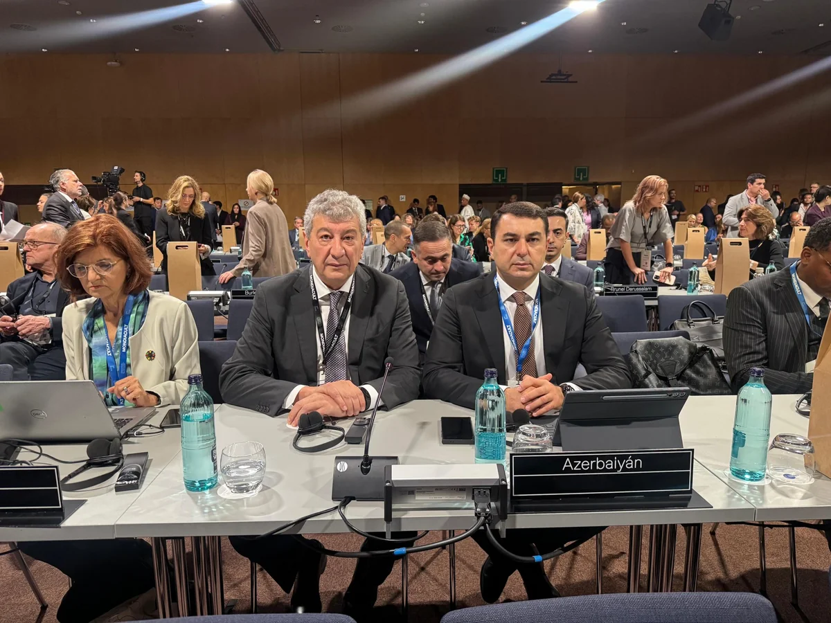 Azərbaycanın nümayəndə heyəti UNESCO-nun konfransına qatılıb