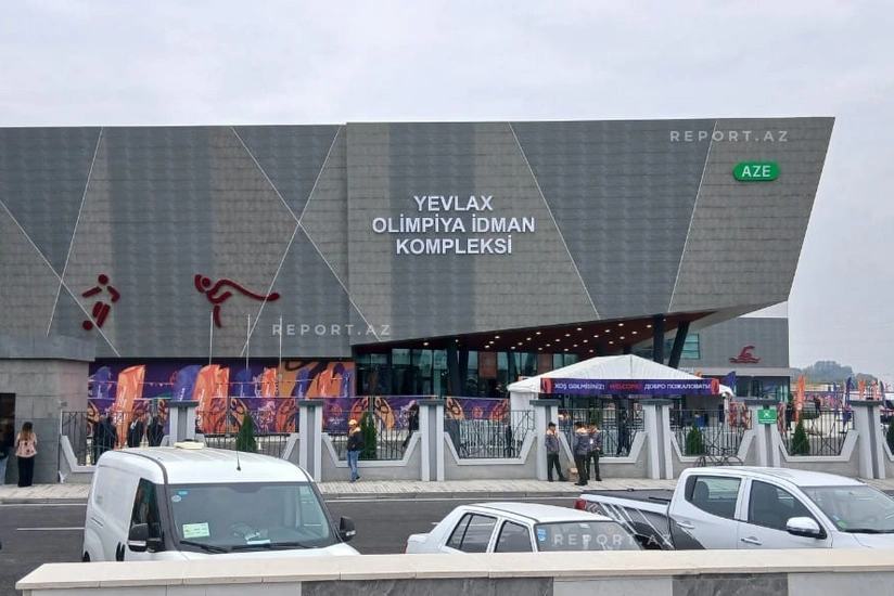 Yevlax Olimpiya İdman Kompleksi 1100 tamaşaçı tutumuna malikdir
