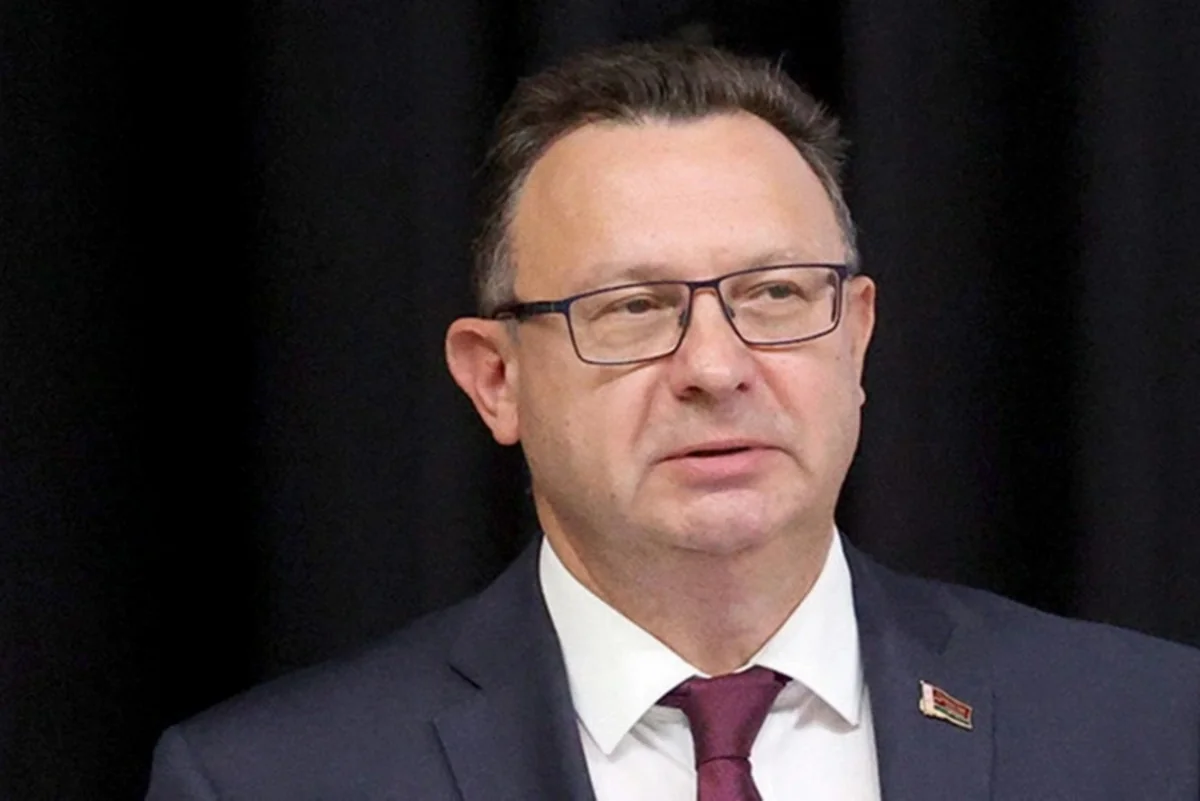 Belarusian ambassador, education minister mull prospects for co-op