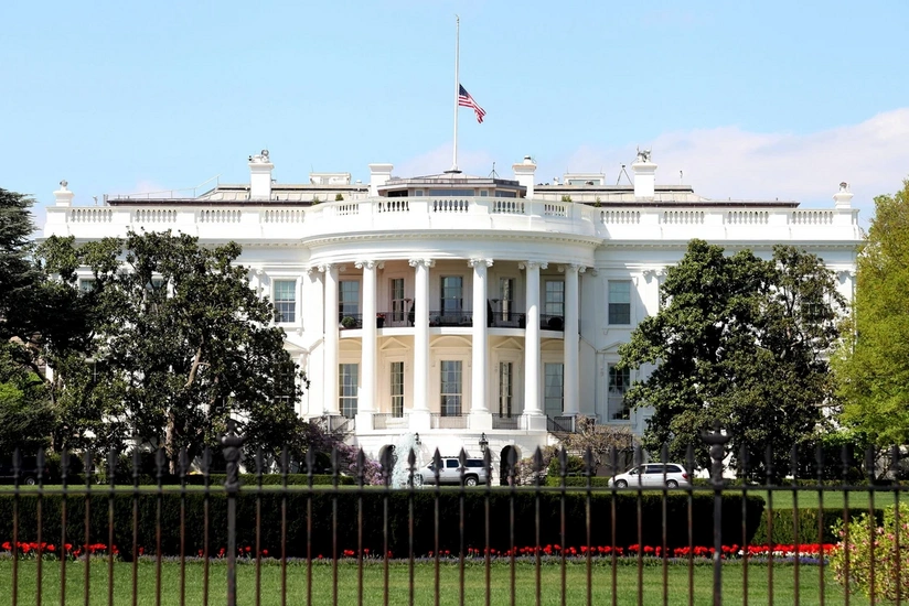 Белый дом США готовится к массовым увольнениям из-за шатдауна