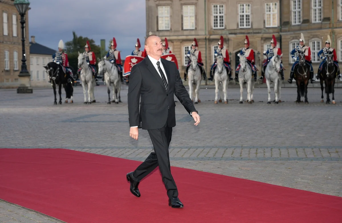 Kopenhagen sammiti - sülhə mane olanlar İlham Əliyevin sülh gündəliyinə təslim oldular - ŞƏRH