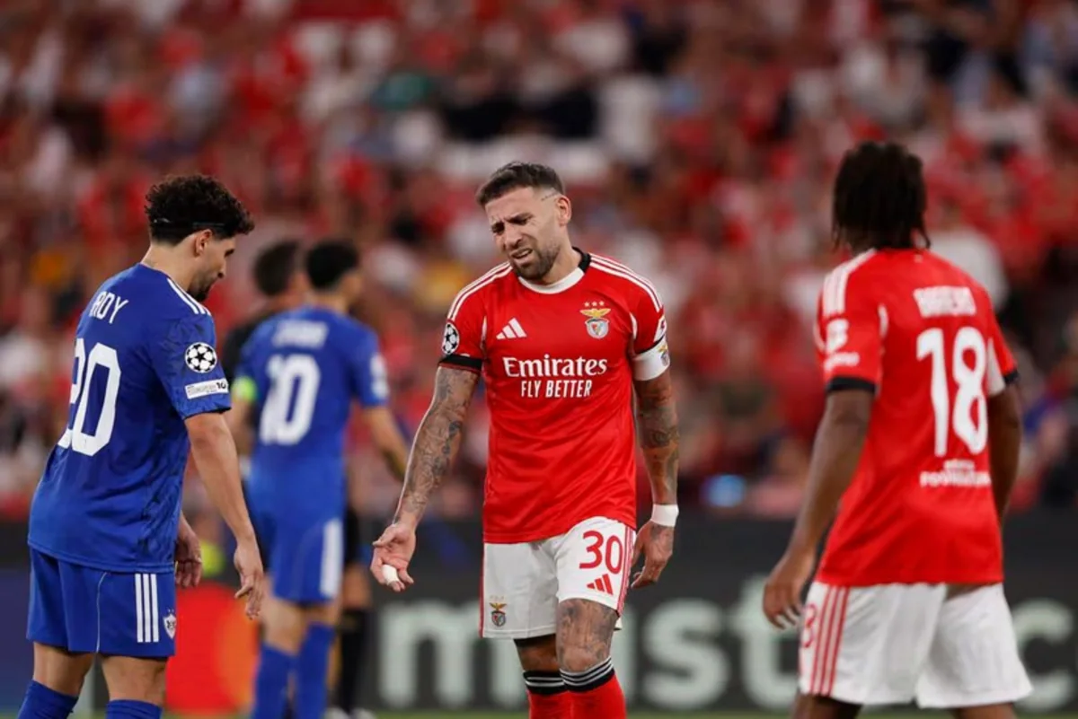 Benfika klubunun məşqçilər korpusu və bir neçə futbolçusu virusa yoluxub