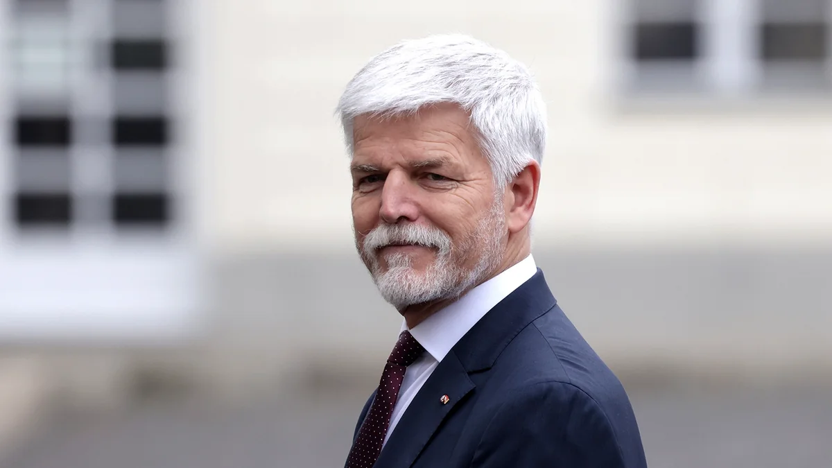 Çexiya Prezidenti ölkənin yeni kabineti ilə bağlı partiyalarla məsləhətləşmələrə başlayıb