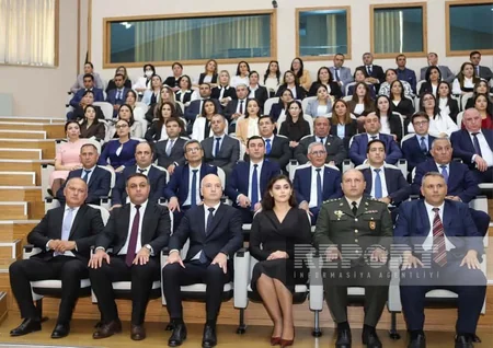 Naxçıvanda Beynəlxalq Müəllimlər Günü qeyd olunub