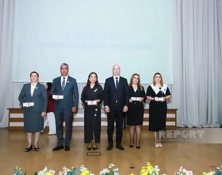 Naxçıvanda Beynəlxalq Müəllimlər Günü qeyd olunub