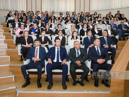 Naxçıvanda Beynəlxalq Müəllimlər Günü qeyd olunub