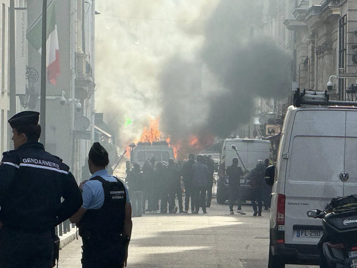 Parisdə Lekornyunun iqamətgahı yaxınlığında partlayış baş verib