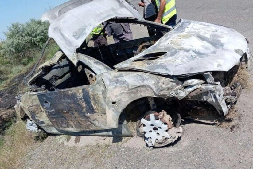 Salyanda avtomobil qəzaya uğrayaraq yanıb, sürücü ölüb