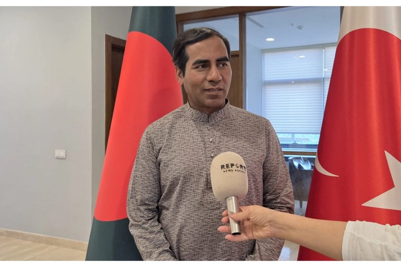 Banqladeş səfiri: Ölkələrimiz arasında vizaların ləğv edilməsi üçün təkliflər vermişik