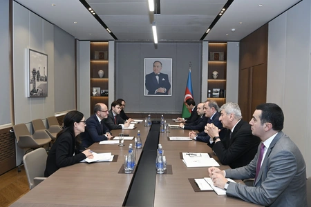 Jeyhun Bayramov mulls development of bilateral relations with Spanish secretary of state