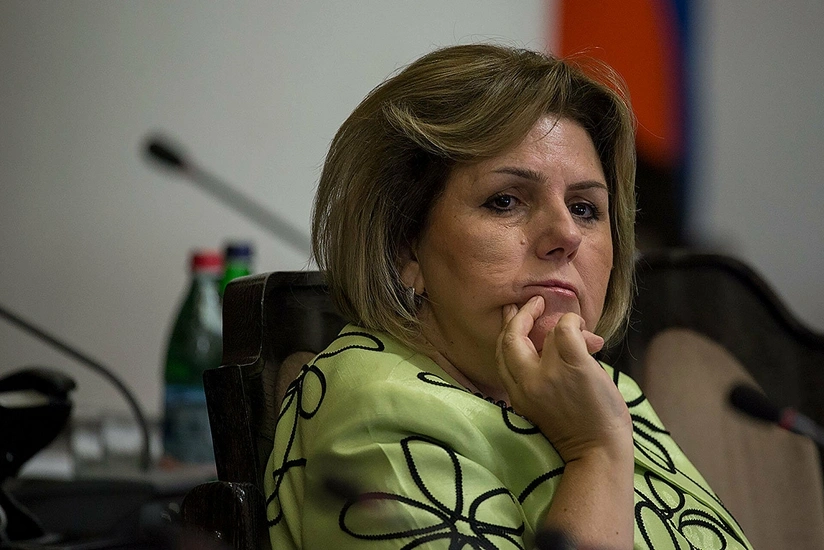 Ermənistanda sabiq nazir mənimsədiyi 62 min dollara yaxın vəsaiti dövlətə qaytaracaq