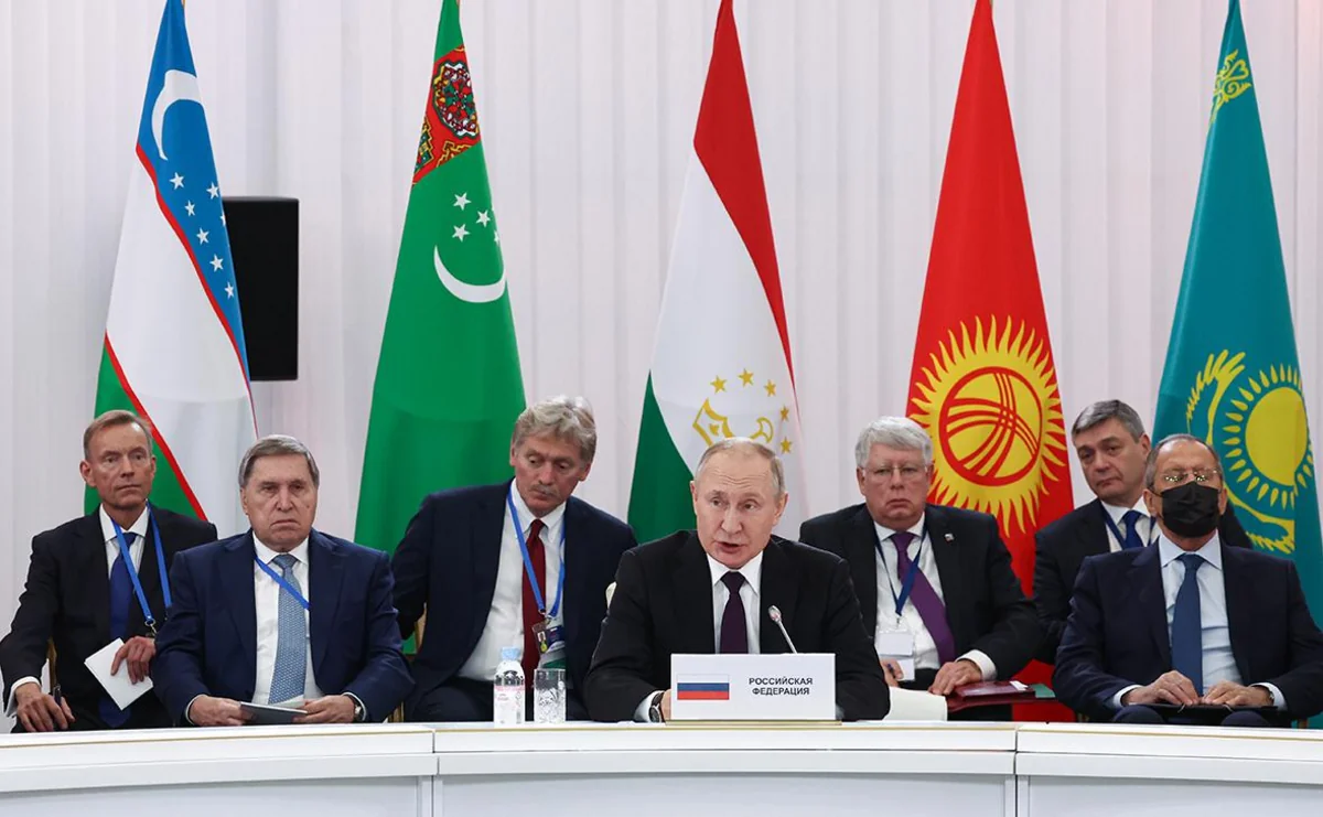 Putin: Rusiya İsrailin İranla sülh yolu ilə nizamlanmaya can atdığını görür