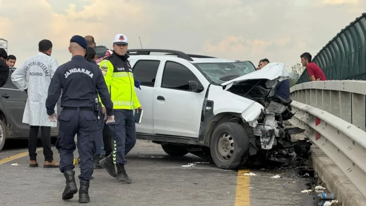 Türkiyədə ağır avtoqəzada iki jandarma həlak olub