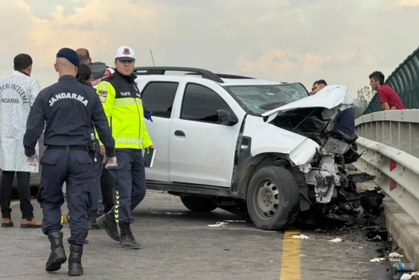 Türkiyədə ağır avtoqəzada iki jandarma həlak olub