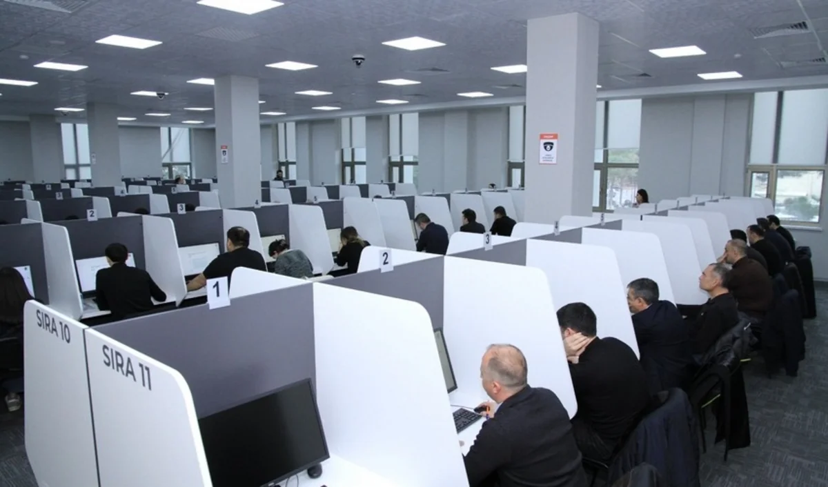 Vəkilliyə qəbulla bağlı yazılı test mərhələsinin vaxtı məlum olub