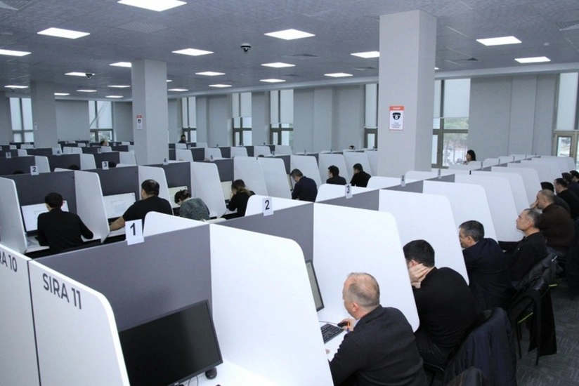 Vəkilliyə qəbulla bağlı yazılı test mərhələsinin vaxtı məlum olub