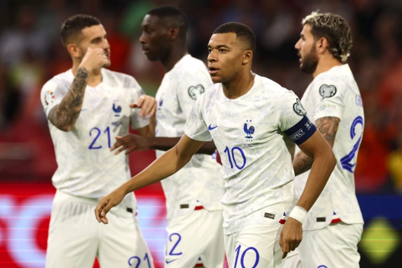Mbappe Azərbaycan yığması ilə oyunda topuq nahiyəsindən zədələnib