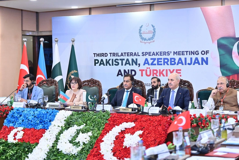 Azərbaycan-Pakistan-Türkiyə parlament sədrlərinin üçtərəfli görüşü başlayıb