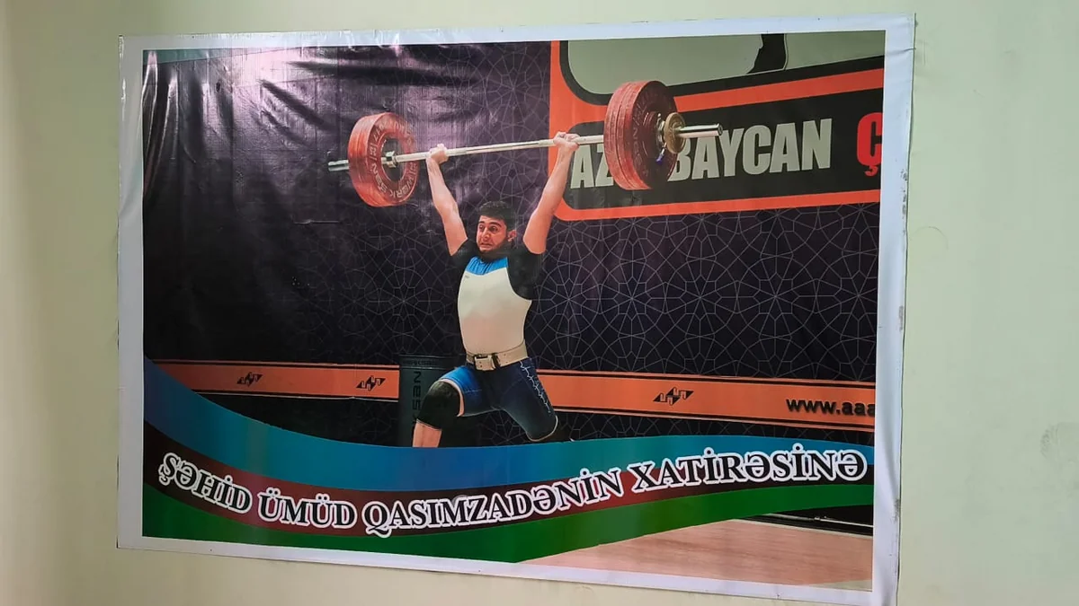 Cəlilabadda şəhid Ümüd Qasımzadənin xatirəsinə həsr olunan ağırlıqqaldırma yarışı keçirilib