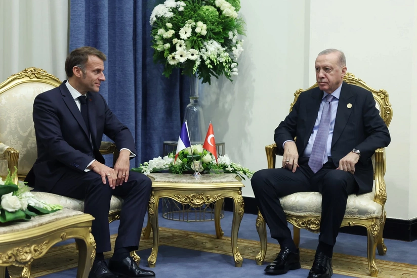 Ərdoğan Misirdə Emmanuel Makron, Kir Starmer və Şeyx Mansurla görüşüb