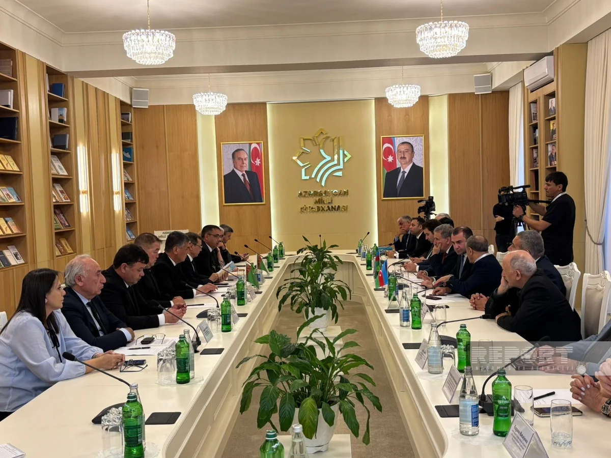 Azerbaijan hosts roundtable as part of Turkmenistan Culture Days
