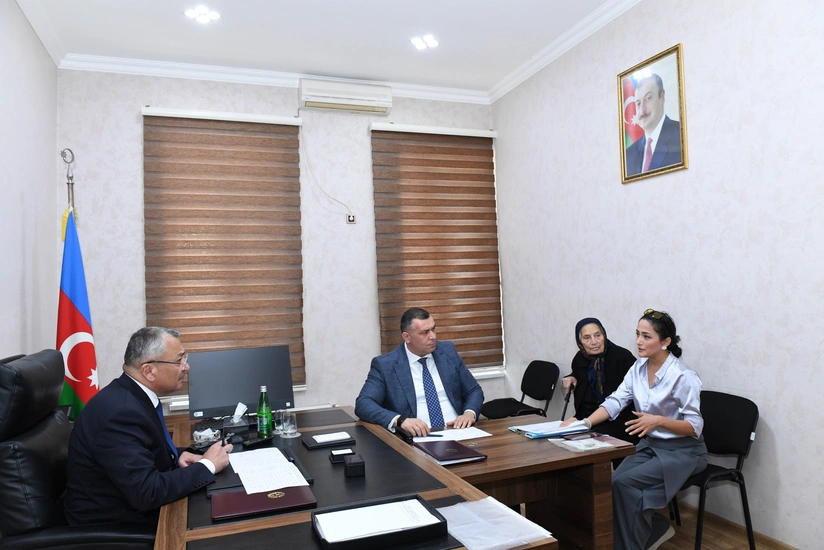 Dövlət Komitəsinin sədri vətəndaş qəbulu keçirib