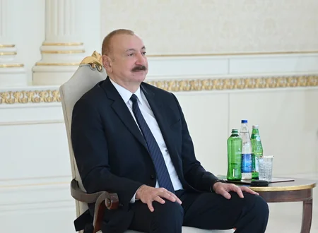 İlham Əliyev Misirin Azərbaycandakı yeni səfirinin etimadnaməsini qəbul edib