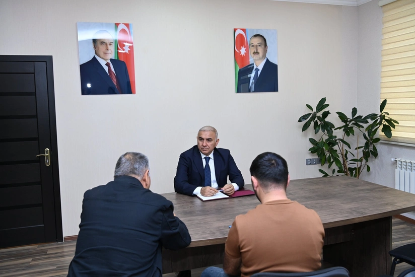 Vüqar Əhmədov Şamaxıda vətəndaşları qəbul edib