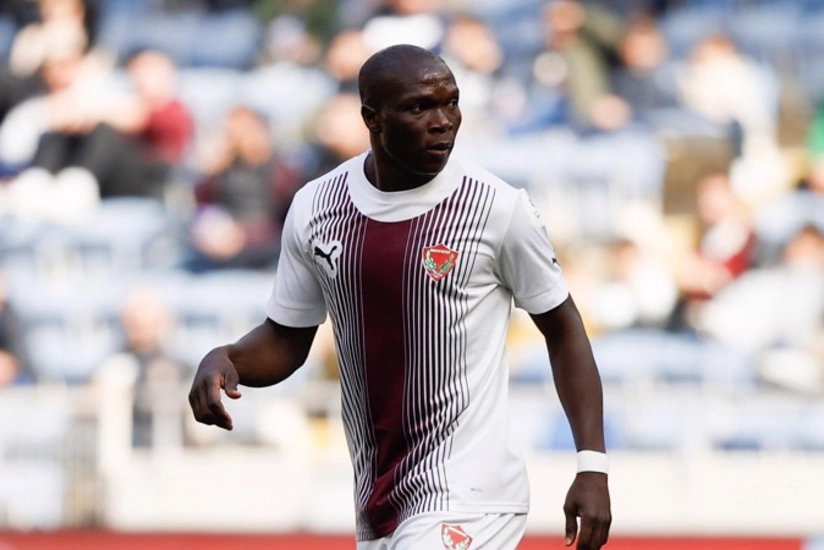 Neftçi klubu Vensan Abubakarı transfer etdiyini açıqlayıb