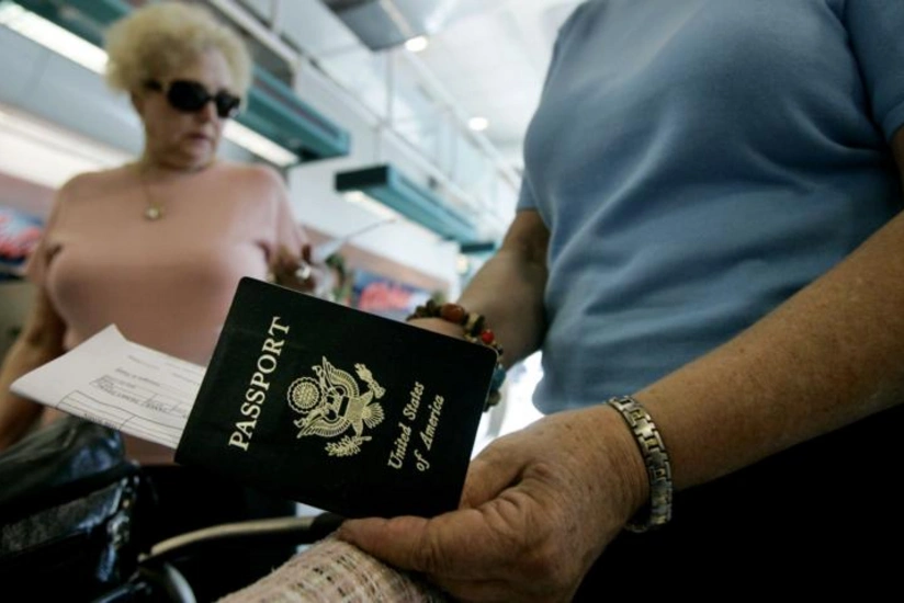 СМИ: Американцы стали чаще отказываться от гражданства по политическим причинам