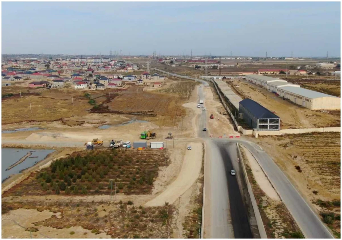 Bakıda iki qəsəbəni Zığ dairəsi–Hava Limanı yoluna birləşdirən yanaşma yolları tikilir